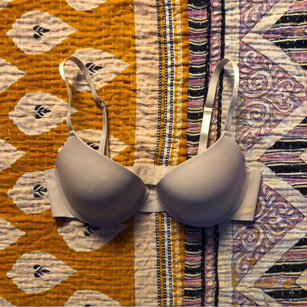 36C Tan Padded Chinese Laundry Bra!